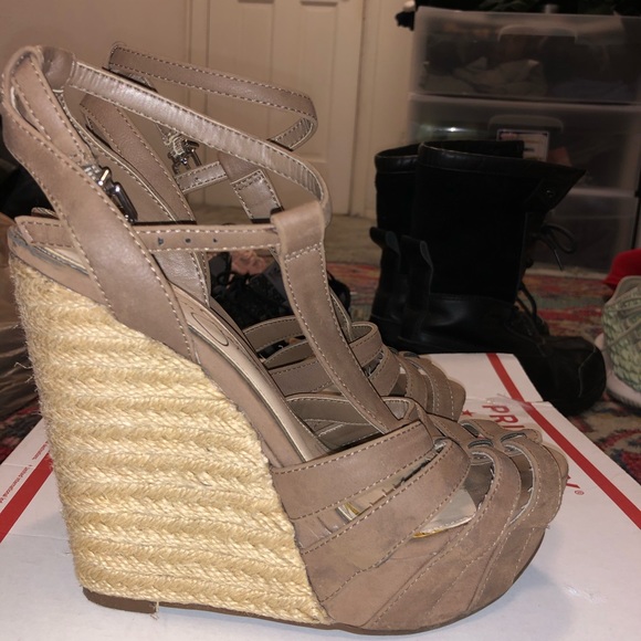 jessica simpson wedges